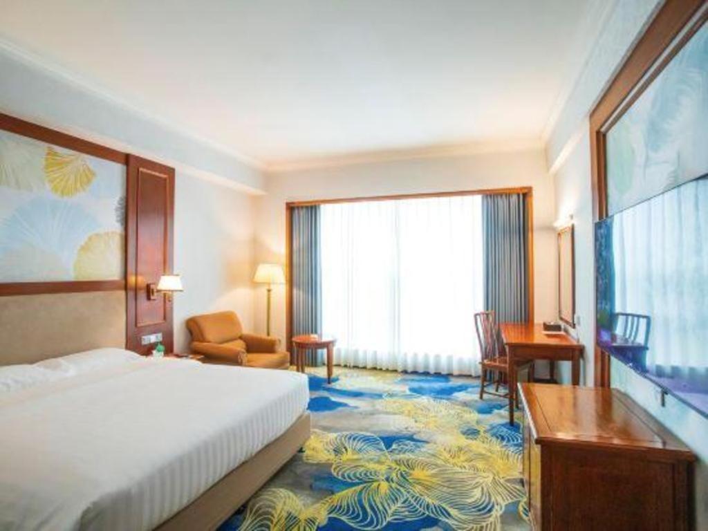 Fenggang Gladden Hotel Tiantangwei Extérieur photo